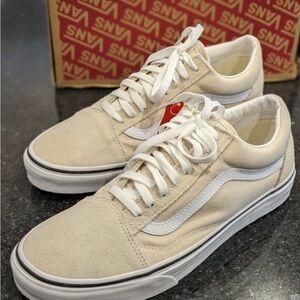 Vans sneakers (barely worn!)